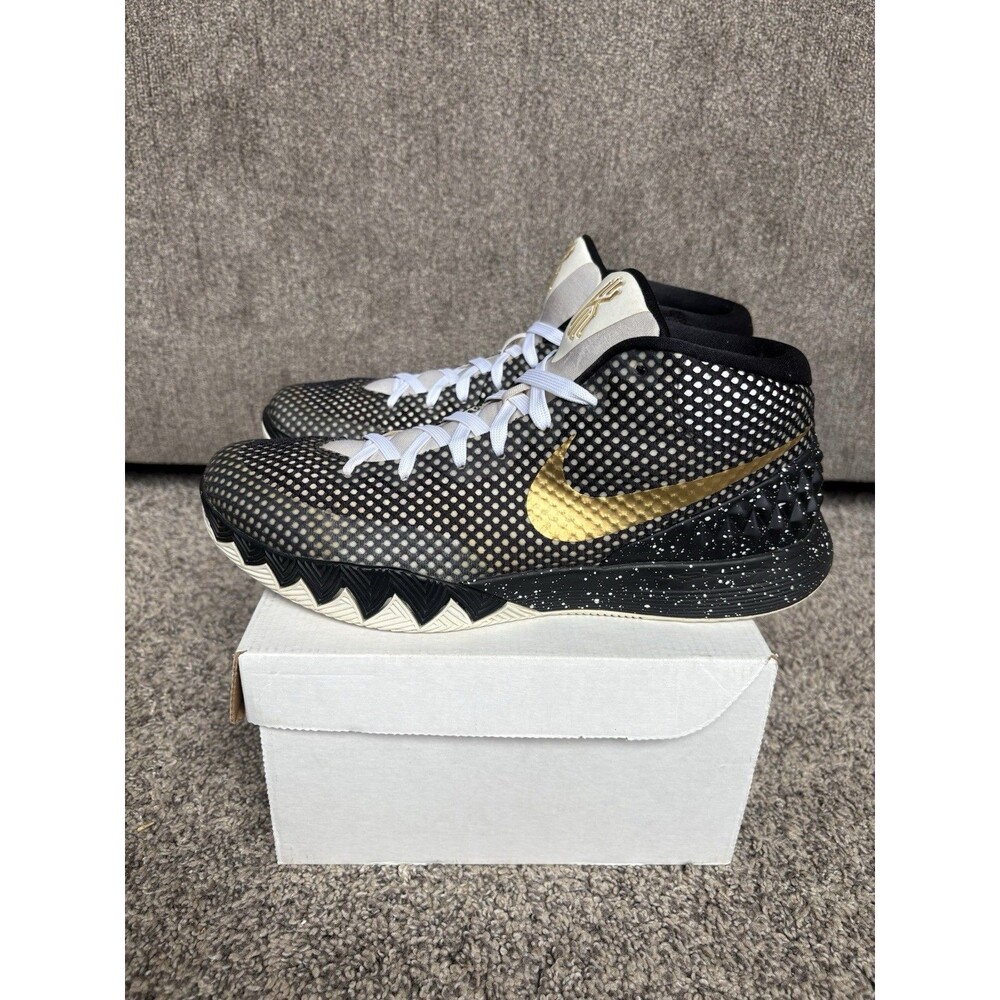 NIKE KYRIE 1 ID NIKE ID BLACK GOLD SPECKLE SIZE 10.5 MENS